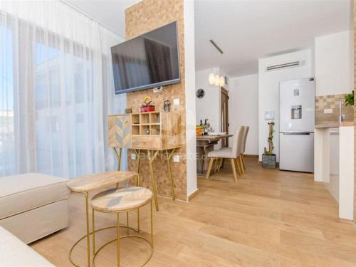 Veliki Drvenik Apartment | Villa LA-Two Bedroom Apartment with Terrace