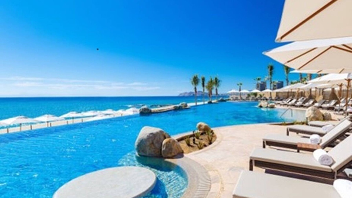 San Jose del Cabo Resort | VILLA LA VALENCIA BEACH RESORT AND SPA- LUXURY 1- BEDROOM OCEAN VIEW