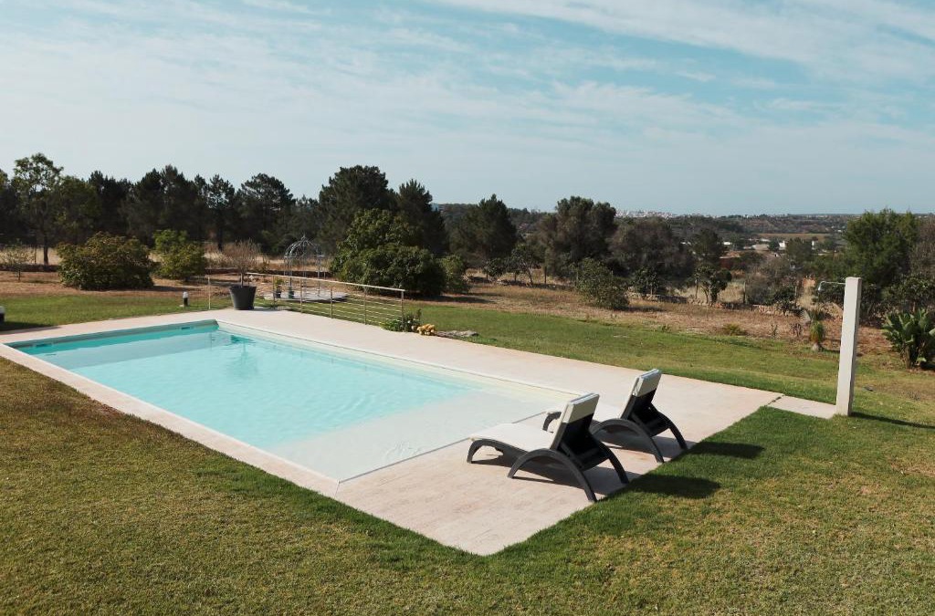 Chinicato Villa | Villa Lagos Hidden Paradise for 8 people