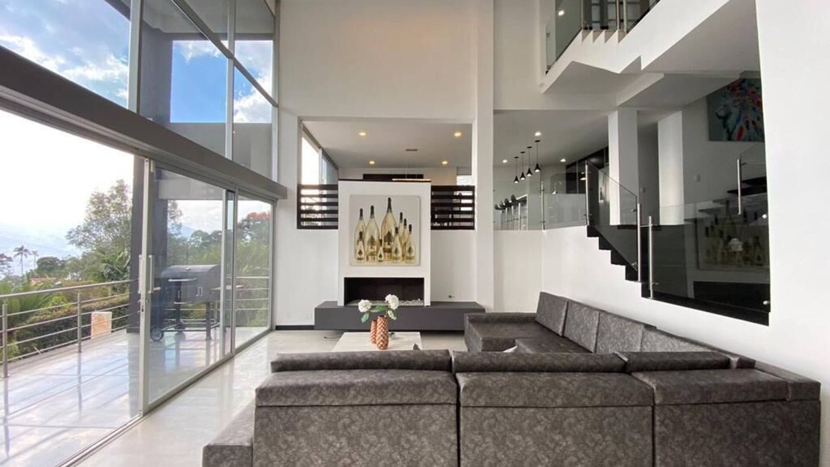Envigado Villa | Villa Las Brisas, Un Lugar Acogedor Para Un Retiro de lo Cotidiano