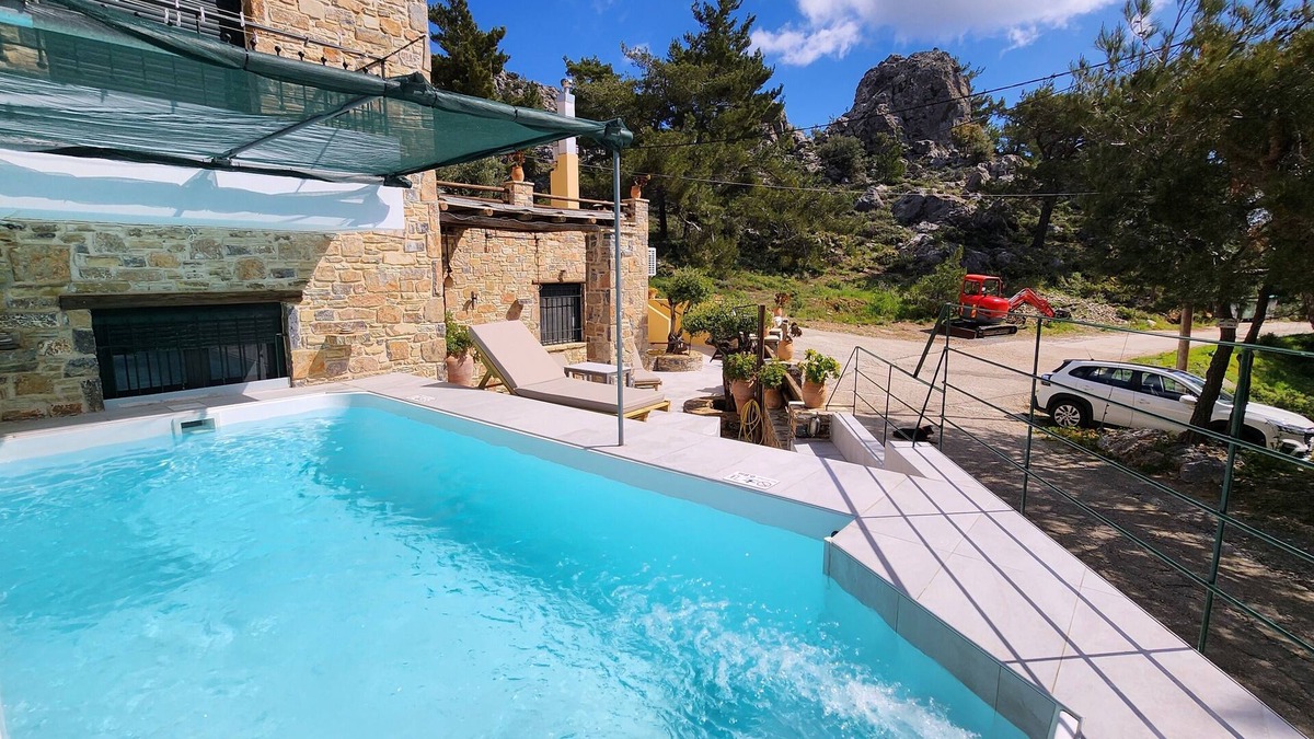 Anatoli House | Villa Lato - Villa with private pool and yard