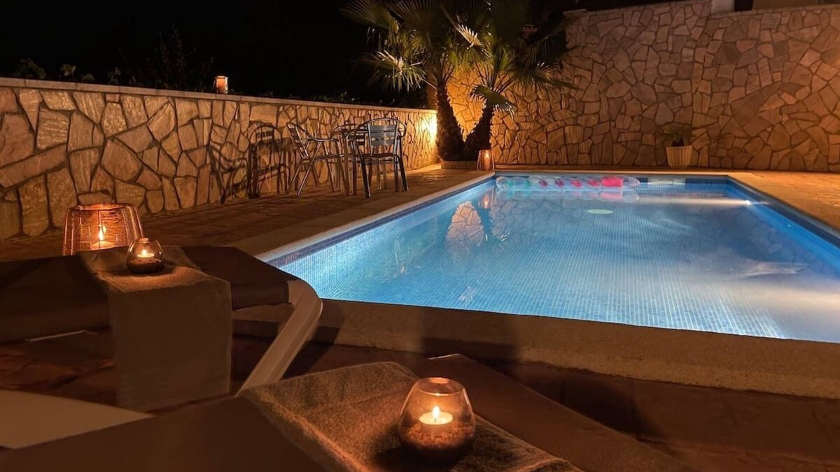 Vidreres House | Villa Laura Lloret de Mar I Privater Pool
