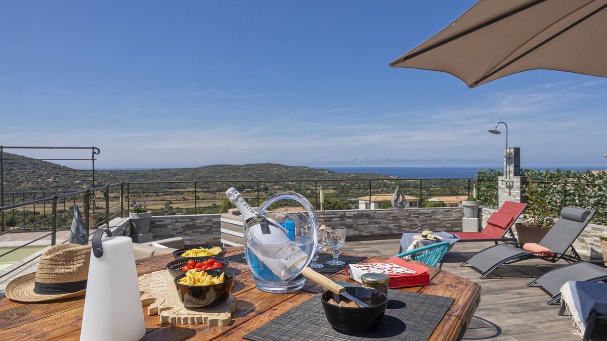 Belgodere Villa | Villa les 2F with pool and beautiful sea view near the beach of Losari in Belgodère