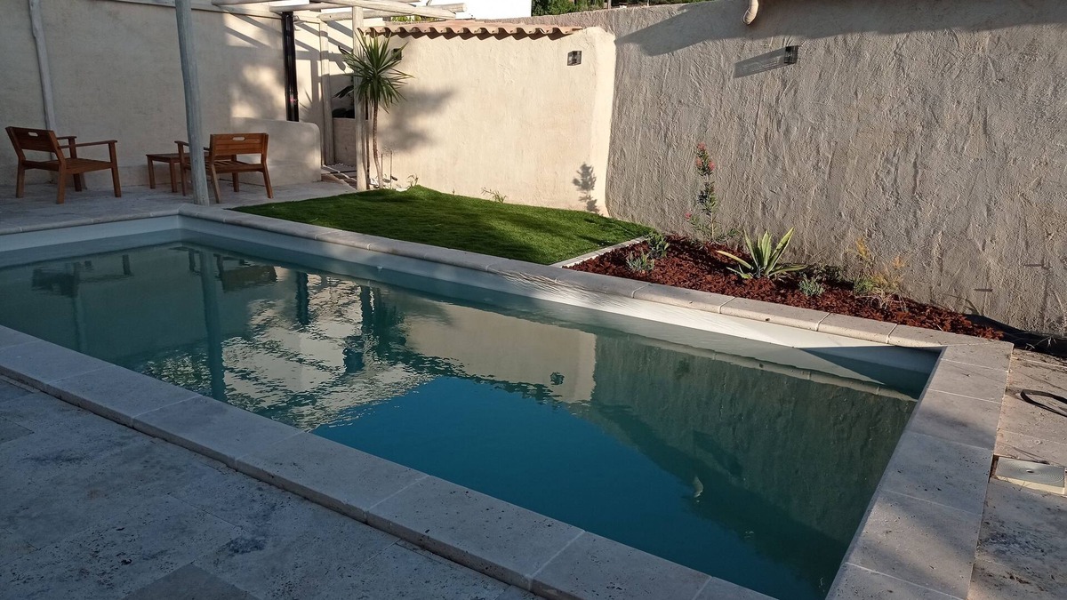 Roquefort-la-Bedoule House | Villa les volets bleus - swimming pool - near the calanques of Cassis