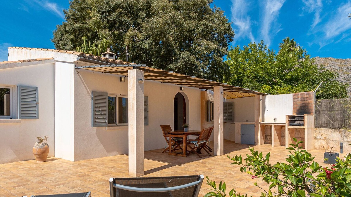 Pollensa Cottage | Villa Les Oliveres Petites en Pollensa by Mallorca North Villas