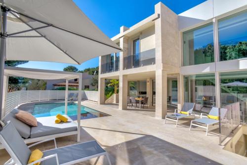 Cala San Vicente Villa | Villa Lesplendor