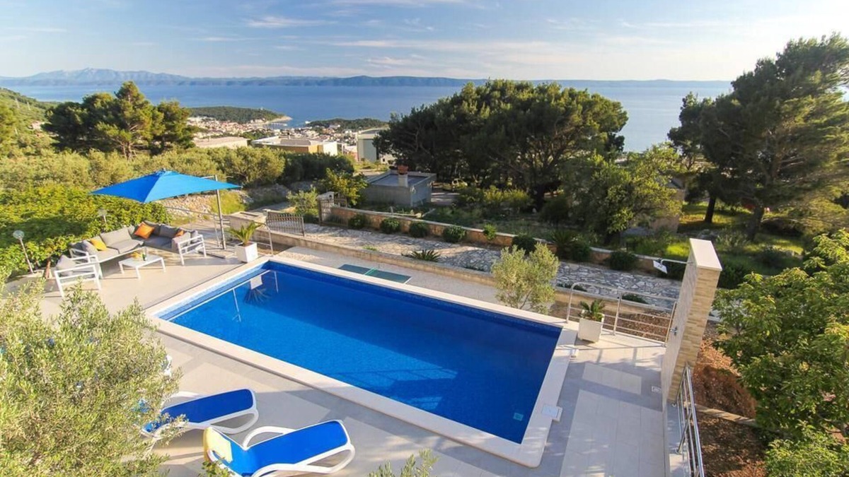 Veliko Brdo Villa | Villa Levanda