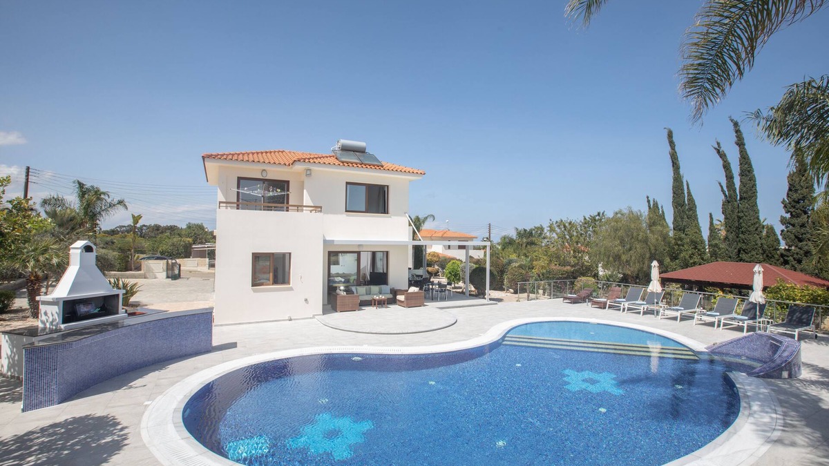 Protaras Villa | Villa Liana, Classy 4BDR Protaras Villa with Private Pool, Close to Fig Tree Bay