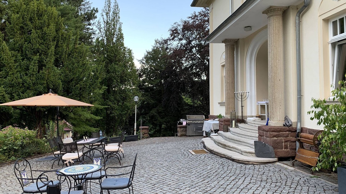 Friedrichroda Apartment | Villa Liebetrau -Residence in the Park-