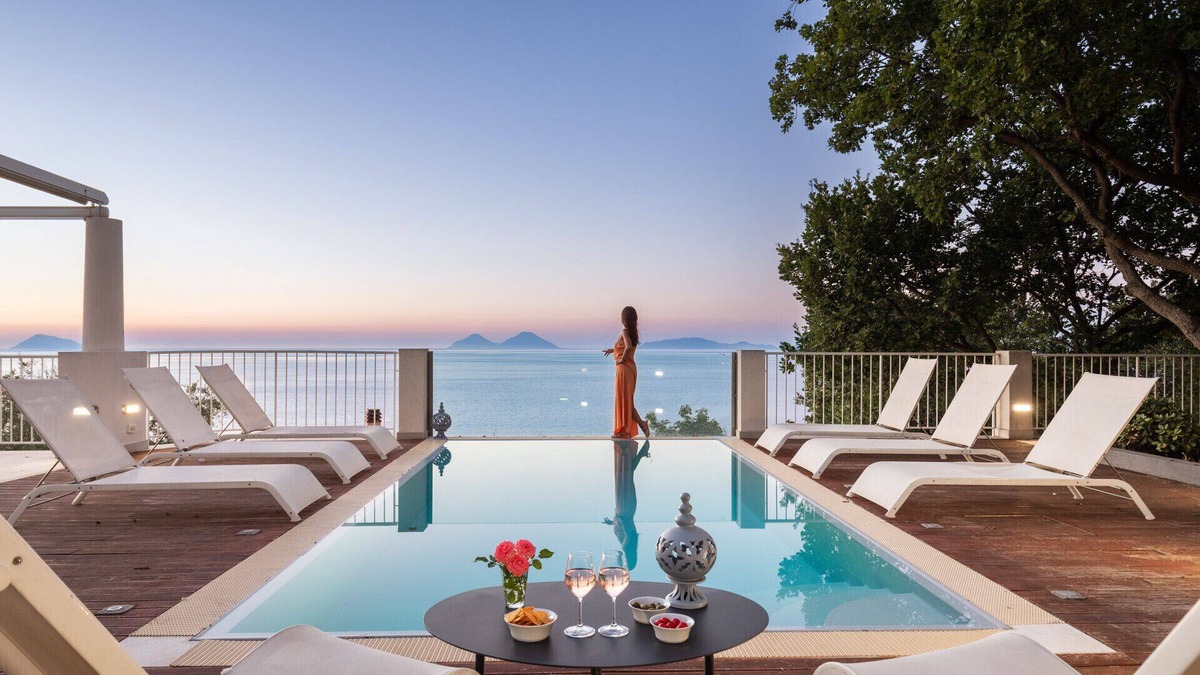 Capo d'Orlando Villa | Villa Lipari: huge villa with private pool and panoramic view over the sea and the Aeolian Islands