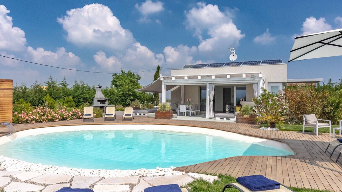 Patrignano Villa | Villa Lisa 8, Emma Villas
