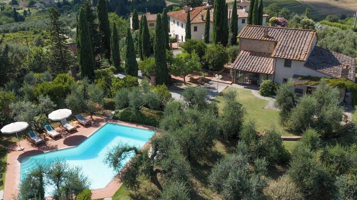 Montespertoli Villa | Villa Lola In Montespertoli, Tuscany