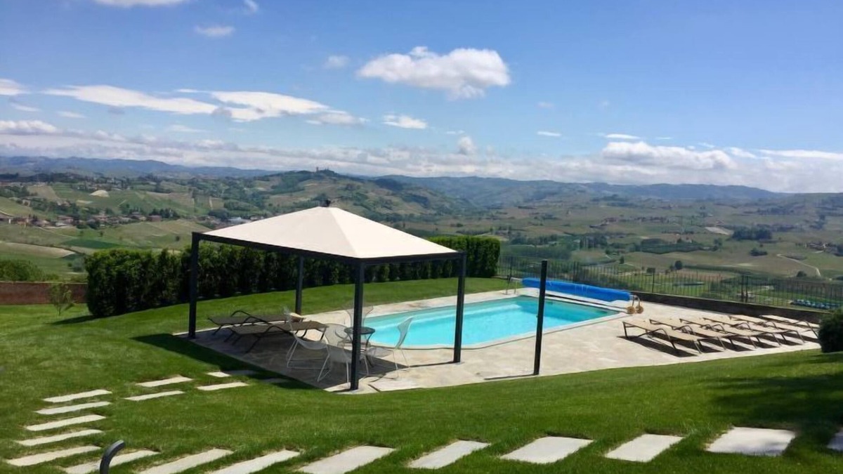 Costigliole d'Asti House | Villa Loreto by Interhome