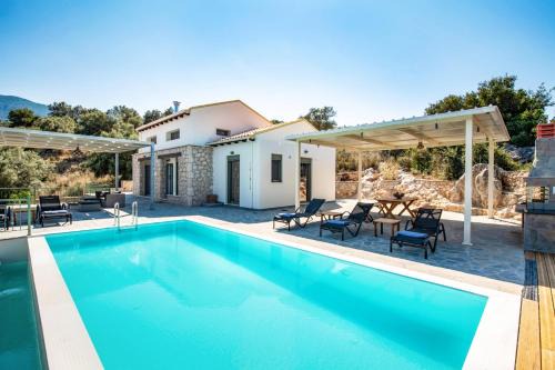 Episkopos Villa | Villa Loulou by Villa Plus