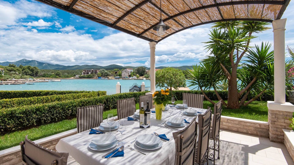 Loviste Villa | Villa Loviste Paradise