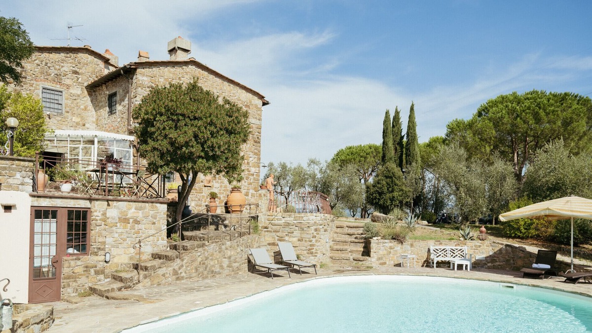 Fiesole Villa | VILLA LUISELLA, estate in the hills of FLorence