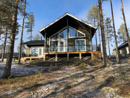 Akaslompolo Apartment | Villa LumiHelmi A & B