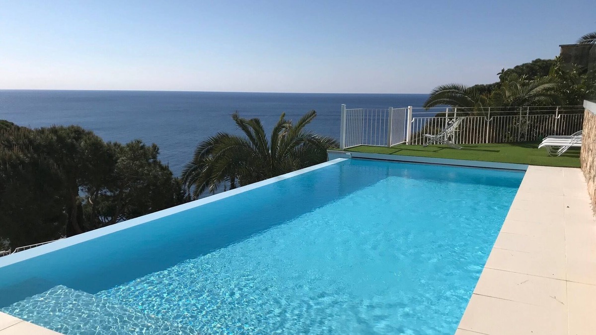 Canyet de Mar Villa | VILLA LUXE * 4 people GARDEN FLOOR