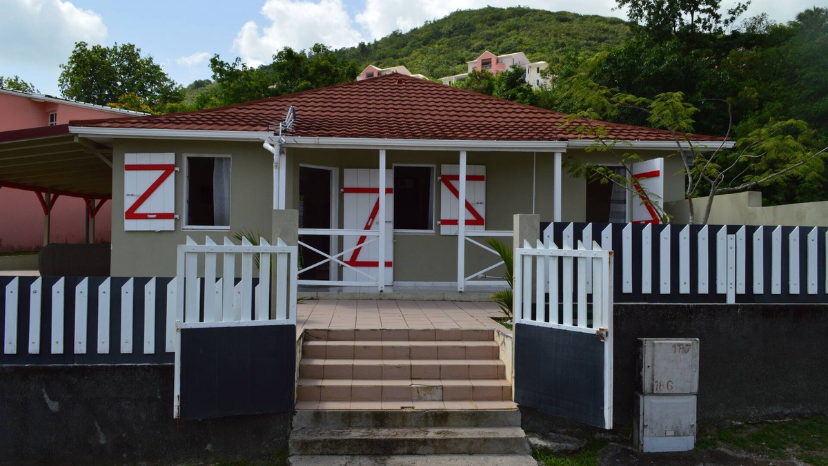 Sainte-Luce House | Villa M, 3bedroom, sleeps 8