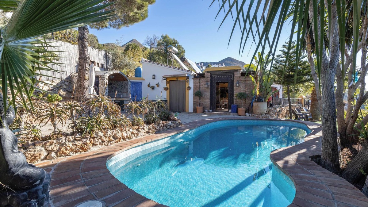 Competa Villa | Villa "madre tierra pool jacuzzi" with Mountain View, Pool, Whirlpool