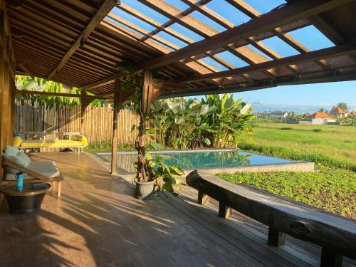 Peliatan Villa | Villa Madura - new 3 BR Villa w/rice paddy view