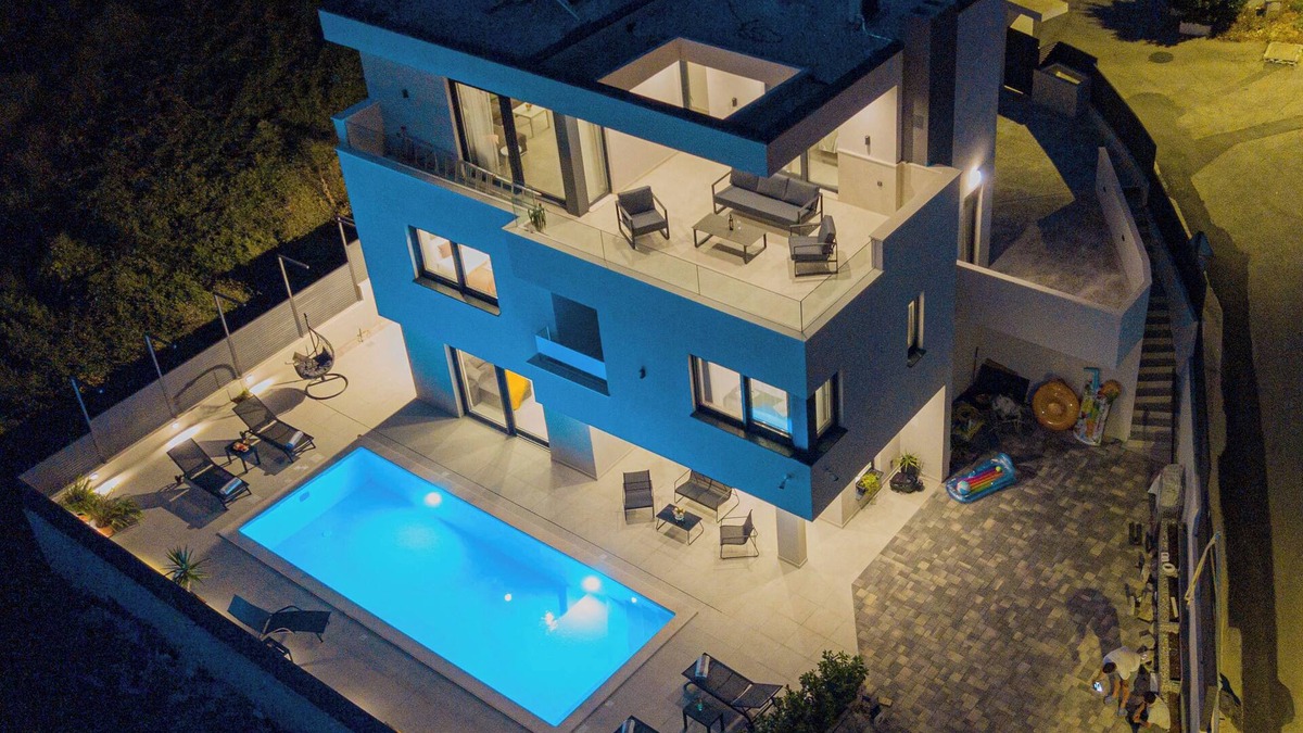 Podstrana Villa | Villa MaGaMinPerfect View for your eyes and everything that you deserve.n