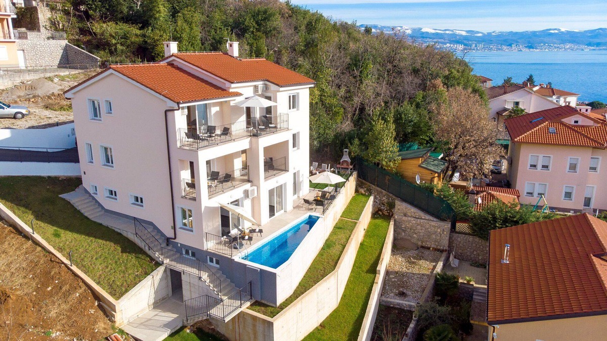 Icici Villa | Villa Magic Hill with Pool