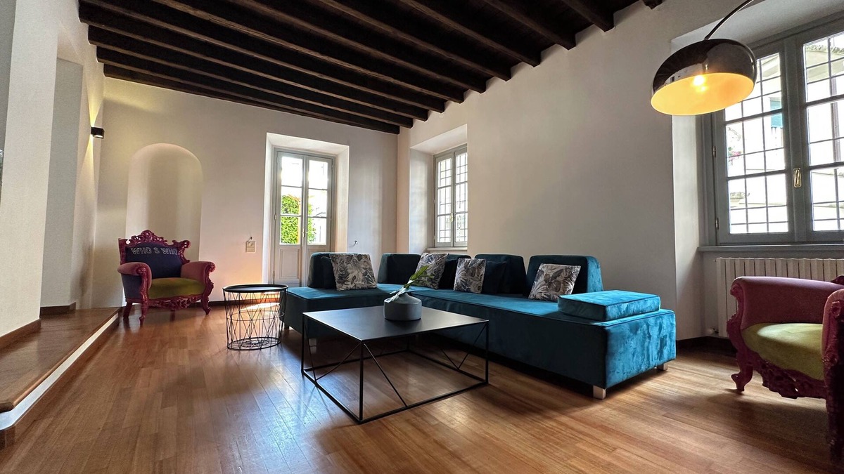 Como Villa | Villa Magnolia - With Garden in the Center of Como