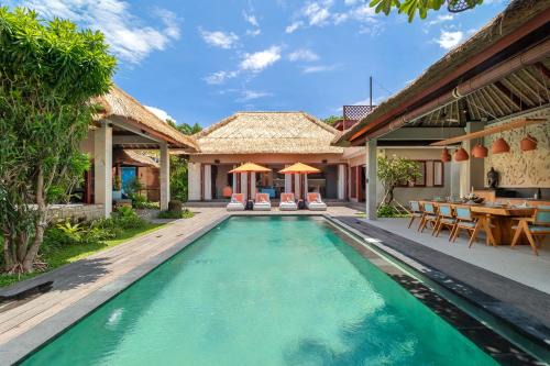 Dyanapura Villa | Villa Mahkota Seminyak