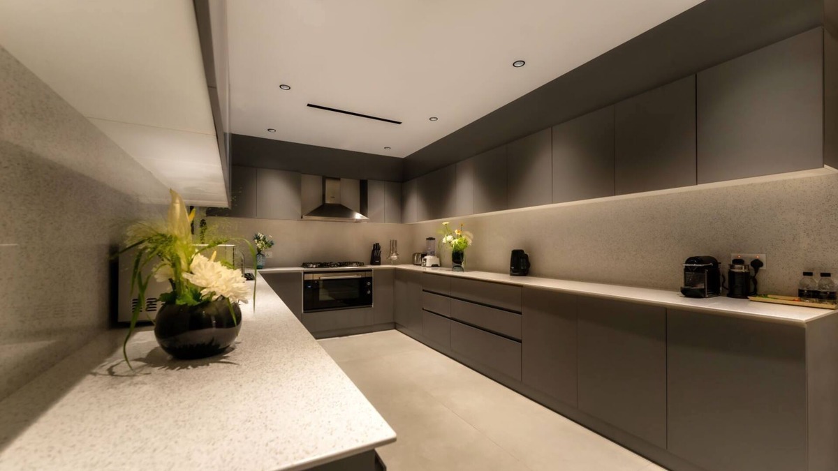 Palm Jumeirah Villa | Villa Malissa- Exclusive 5-Bedroom Villa by Luxury Explorers' Collection