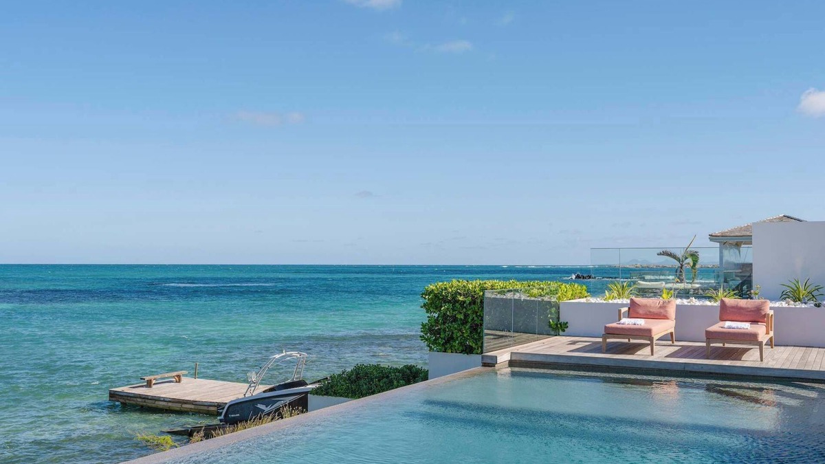 Cul de Sac Villa | Villa Mapai 6BR in Orient Bay by Personal Villas - Breathtaking Getaway