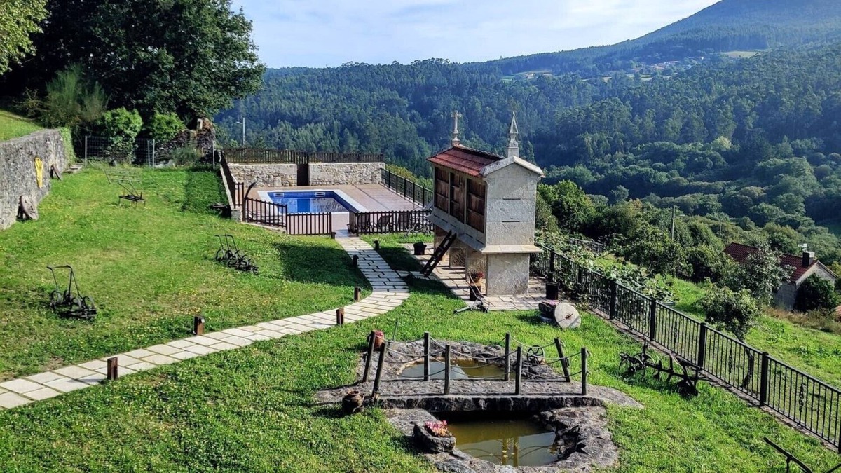 Campo Lameiro Villa | Villa María (320), valley views with pool