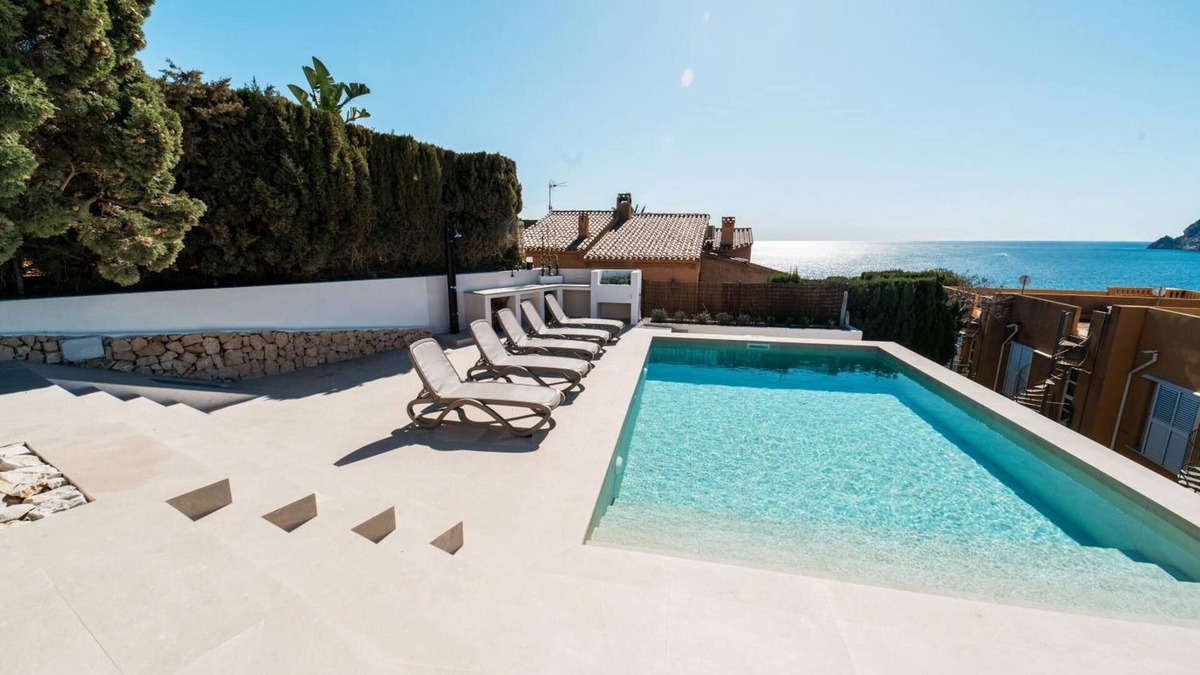 Benissa Villa | Villa 'Mar - Bassetes' with Sea Views, Wi-Fi and Air Conditioning