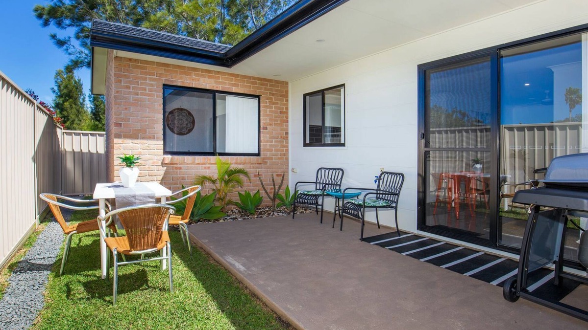 Culburra Beach Villa | Villa Mare - 4 Mins to Beach