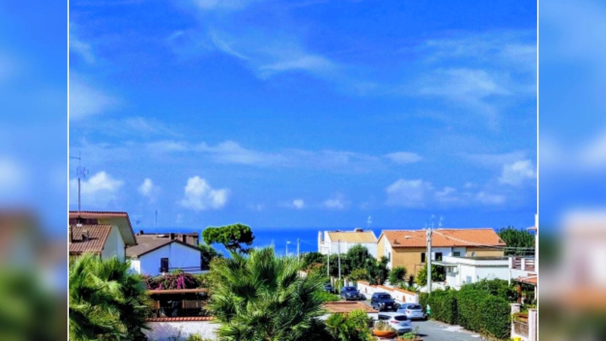 Anzio Villa | Villa Marechiaro * Anzio/Rome100m to the beach 340m to the train to the heart of Rome