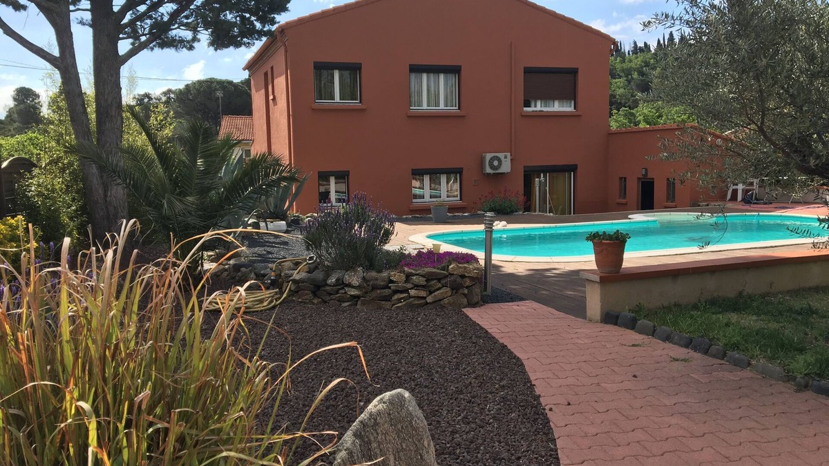 Latour-de-France House | Villa Marguerite Beautiful Occitan house in a village renowned for its wines