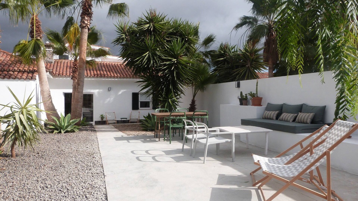 Arona Cottage | Villa Maria, banana plantation at Palm Mar