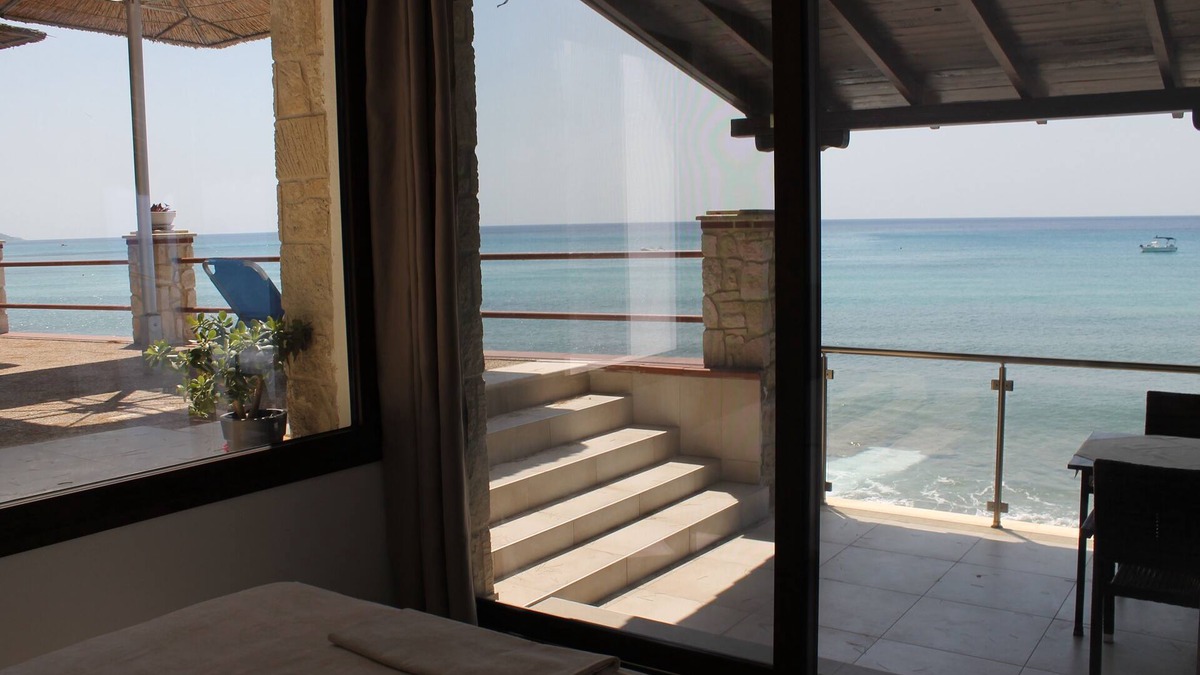 Mola Kalyva Apartment | Villa Maria Mola