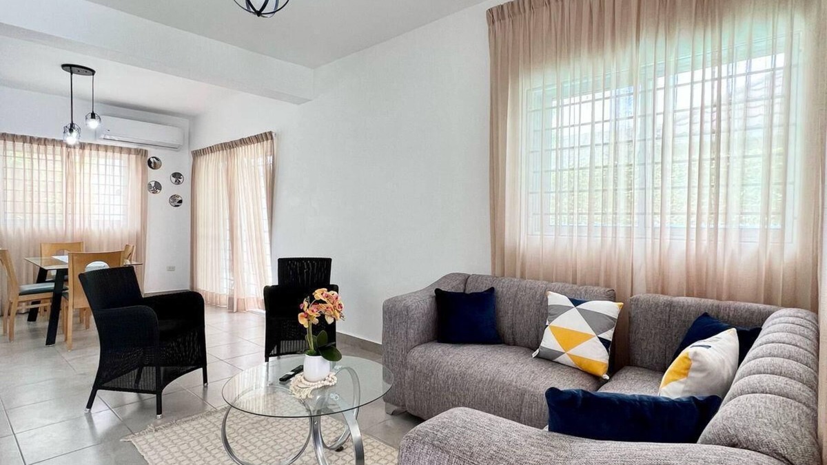 Munoz House | Villa MariposaModern&Lux Swimming Pool
