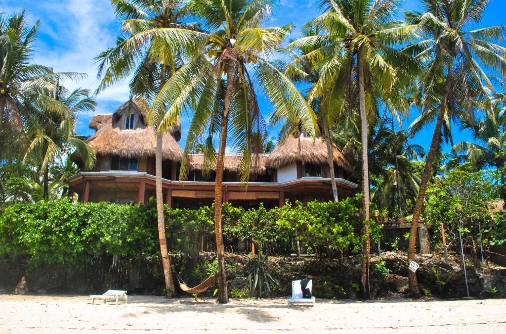 Siquijor Resort | VILLA MARMARINE BEACH RESORT & RESTAURANT