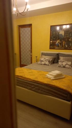 Venegono Superiore House | Villa Mary