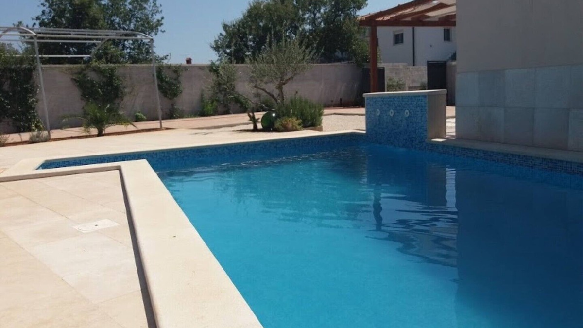 Liznjan House | Villa Mediteran Liznjan home with private pool in Istrian
