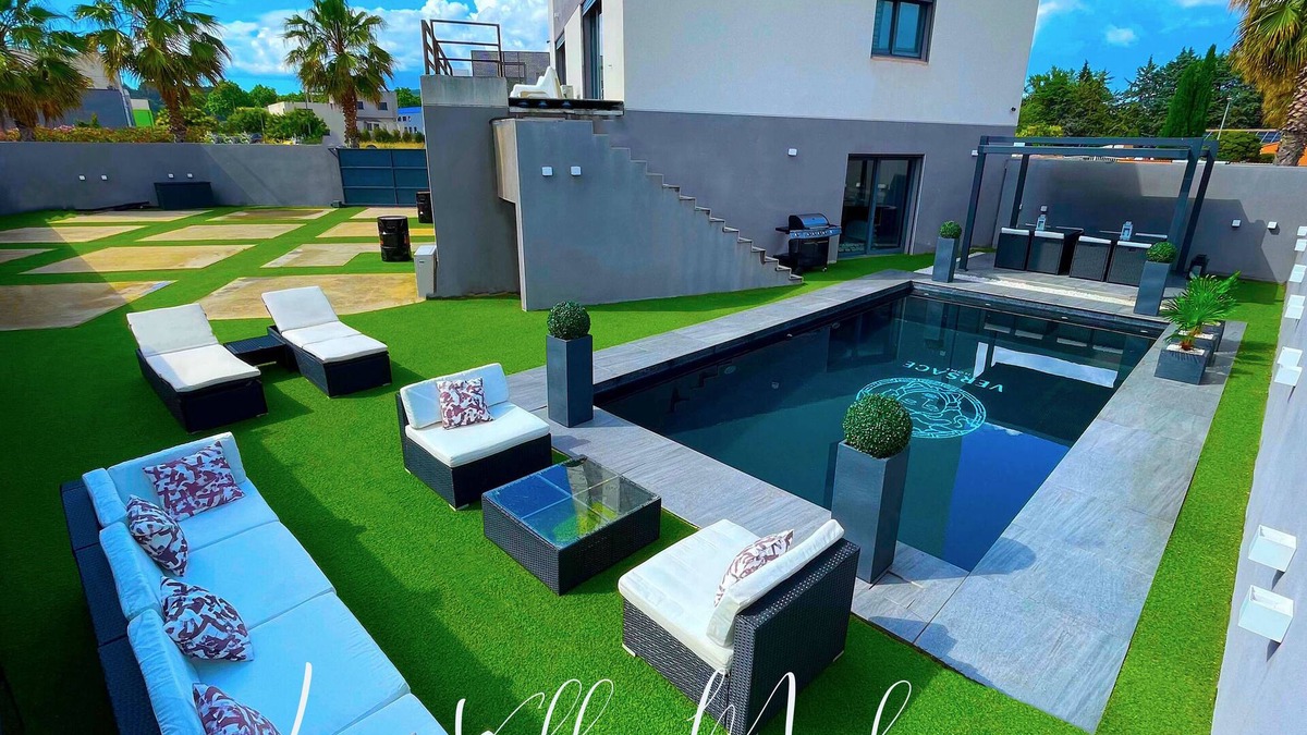 Vic-la-Gardiole Villa | Villa Médusa, design and comfort close to the beach