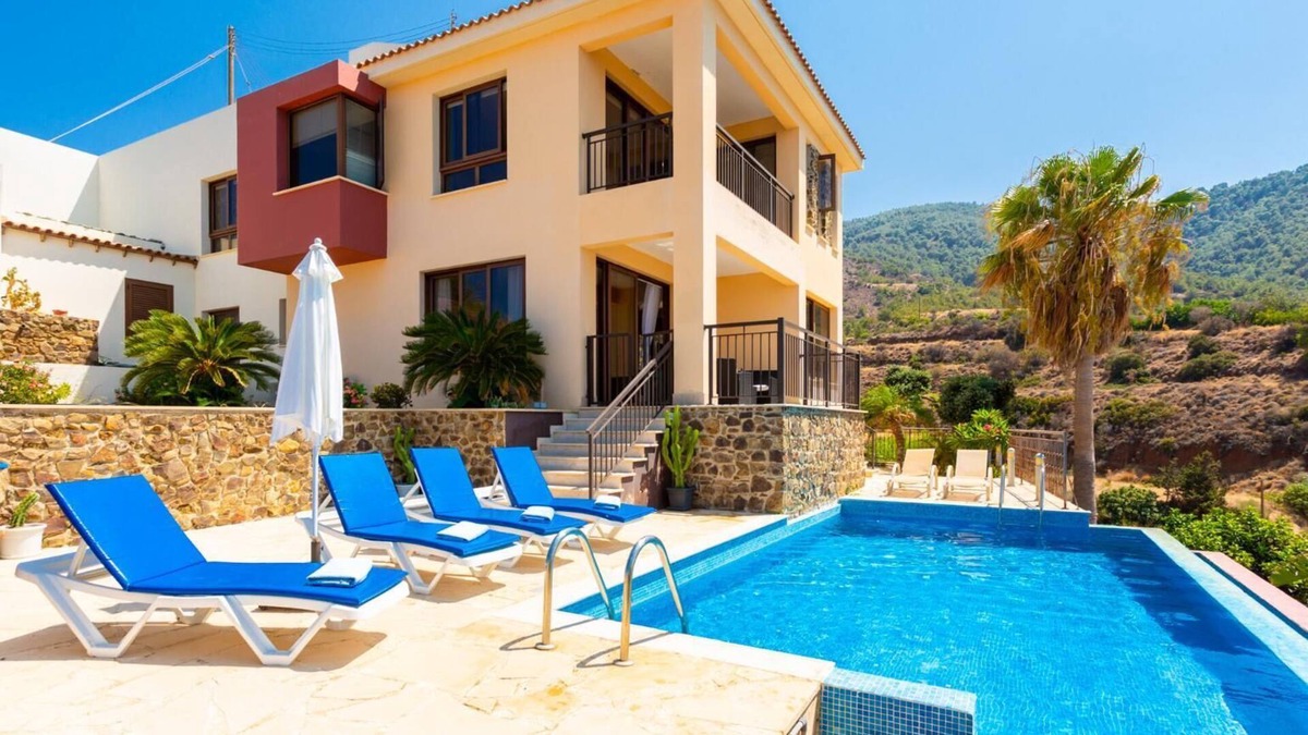 Pomos Villa | Villa Mermaid - Four Bedroom Villa, Sleeps 8