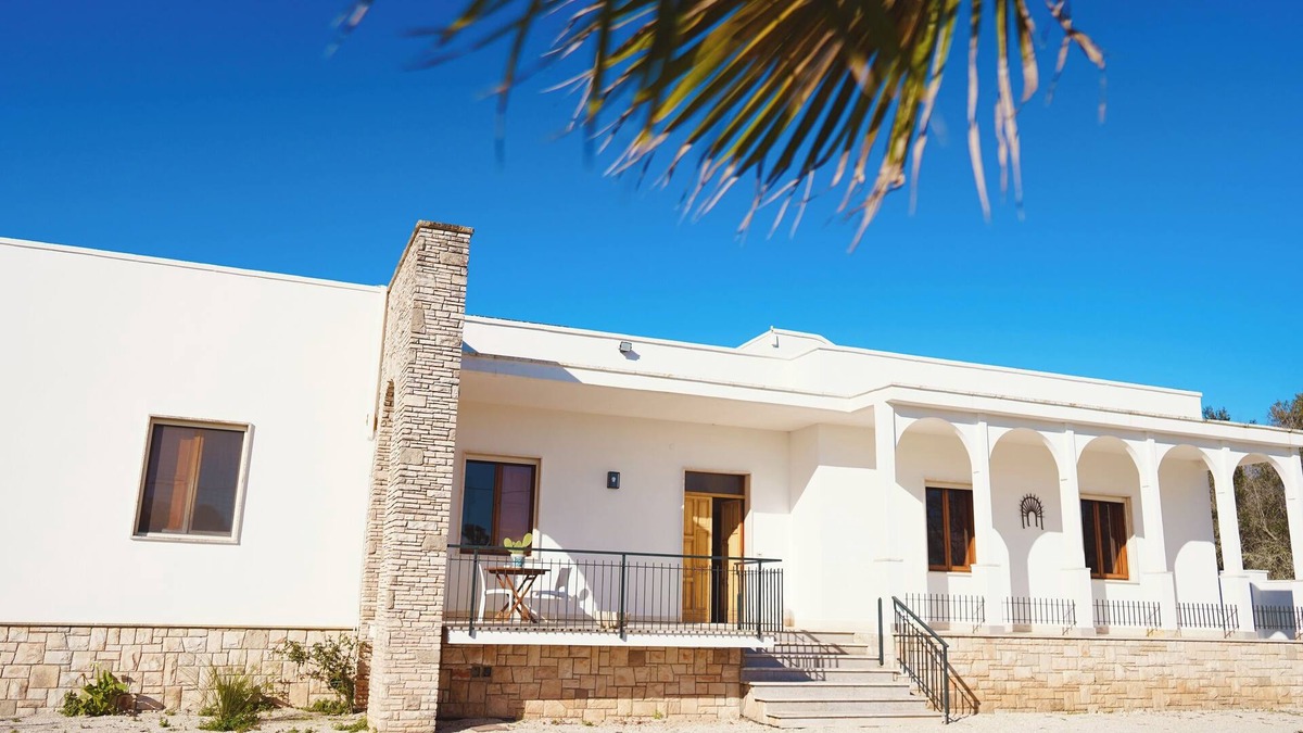 Lecce Villa | Villa Mia with Sauna, Gym in Lecce near the Sea