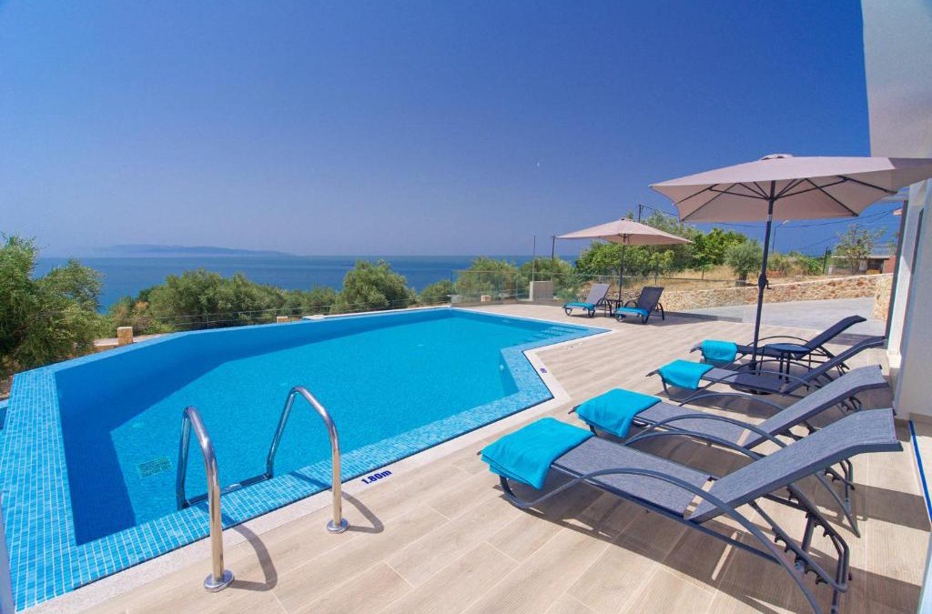 Lourdata Villa | Villa Michou Thalassa by Villa Plus