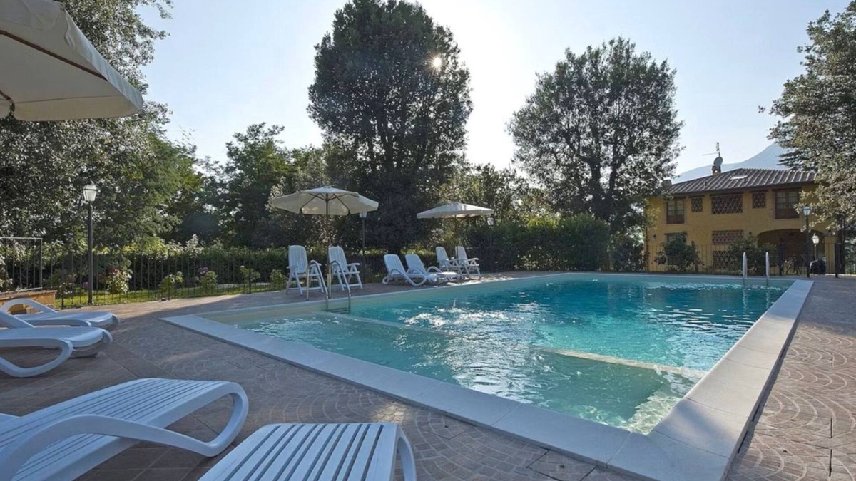 Camaiore Villa | Villa Micol by MMega