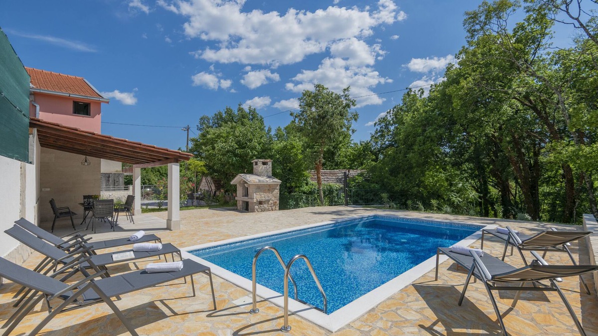 Podbablje Villa | Villa Milla, completely decorated with the private pool