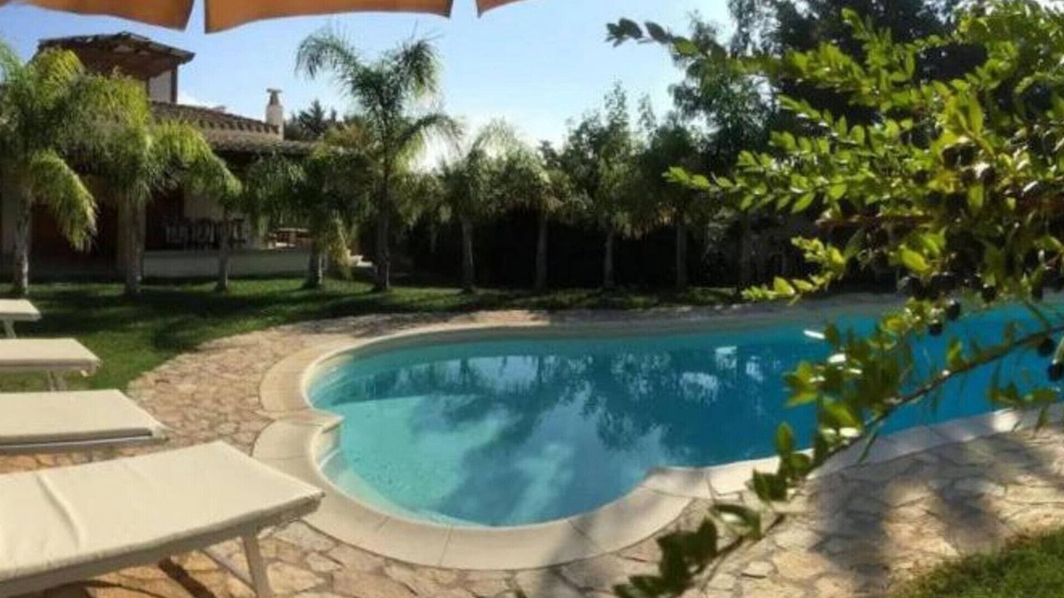 Campulongu Villa | Villa 'Mimosa Villasimius' with Sea View, Private Pool and Air Conditioning