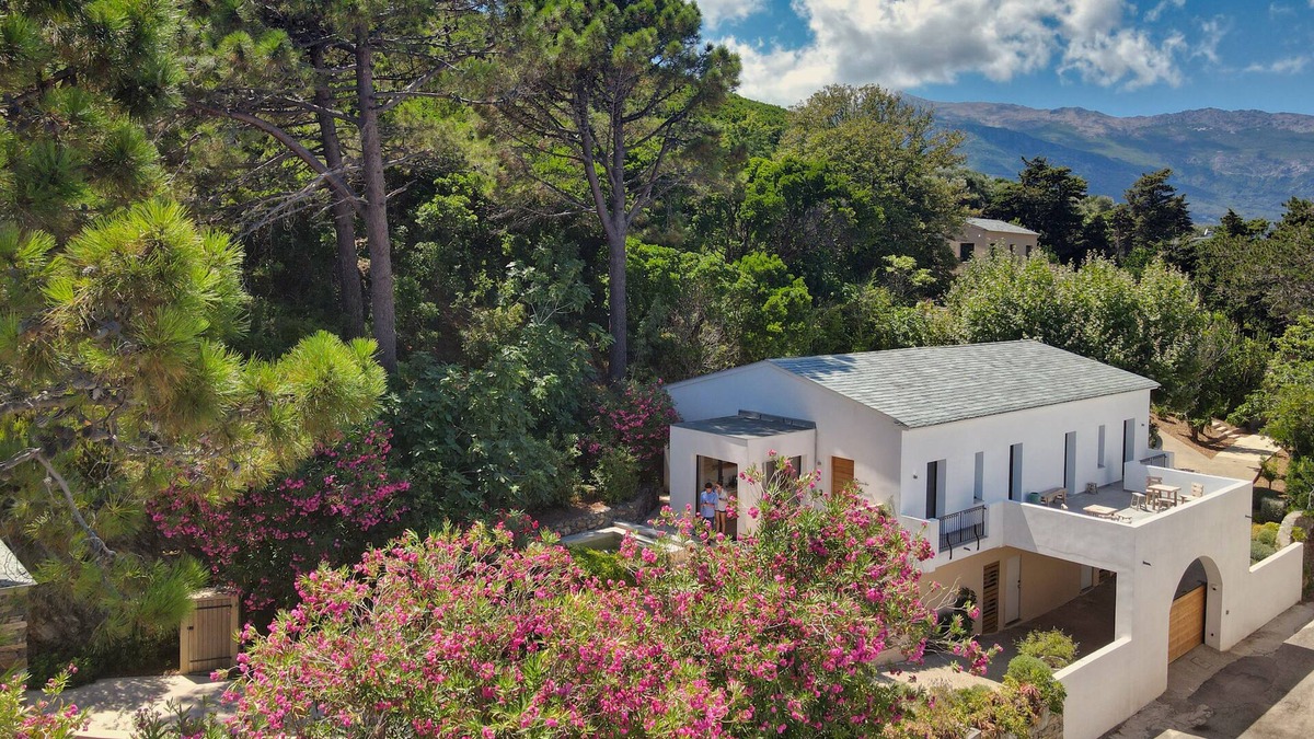 Porticciolo Apartment | VILLA MINERBIO E CASE DI MISINCU